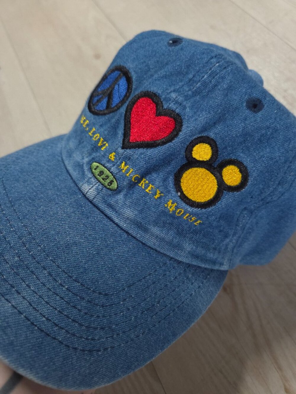 Vintage 90s Peace Love Mickey Disney Hat - Picture 3 of 9
